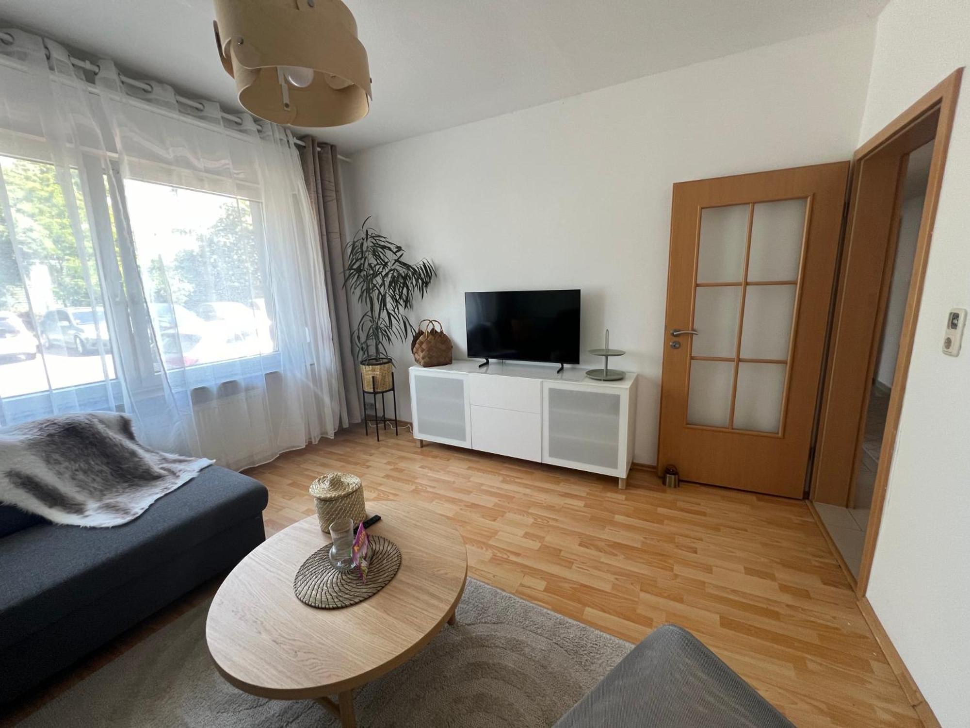 Top Anbindung Naehe Hannover 2Min Lehrte Bhf Check In Bis 0 Uhr - Self Check In! Екстер'єр фото